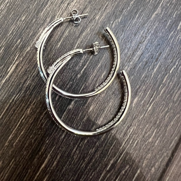 Bundle Deal 18K White and Yellow Gold Plated Nail earrings. Comes with 2 pair - Picture 6 of 6